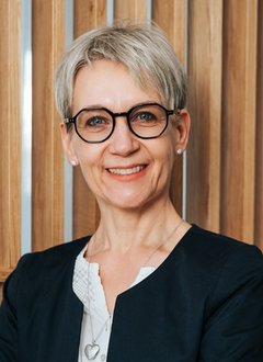 Maria Armbruster-König